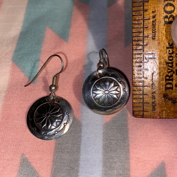 Silver stamped Native American inspired earrings - Picture 1 of 3